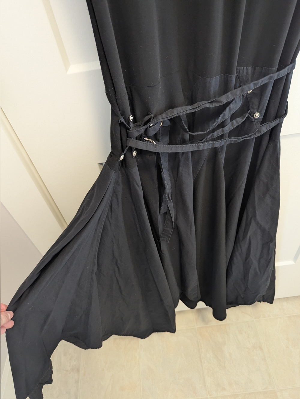 Joseph ribkoff asymmetric dress with hood two tone material - Picture 4 of 7